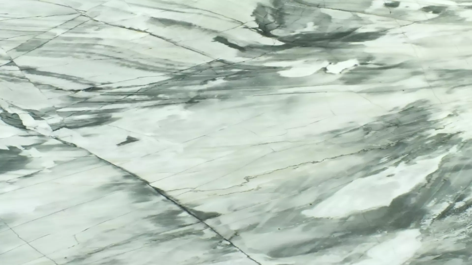 Acqua Bella Polished Quartzite In 2 cm material